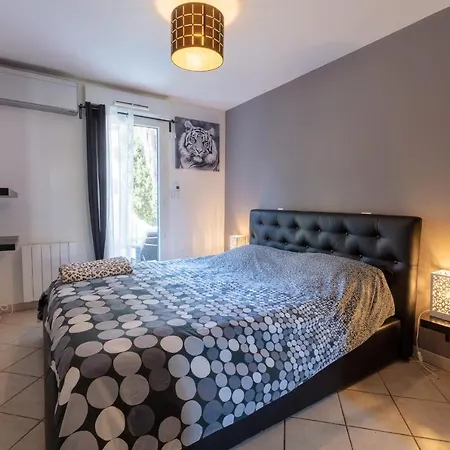Sublime 83M 4 Pers With Garden - Center Of Hyeres