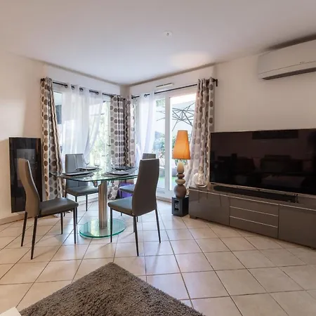 Apartamento Sublime 83M 4 Pers With Garden - Center Of Hyeres *